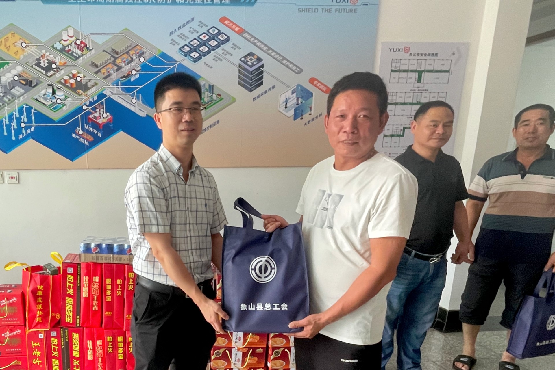 1690188796156195.jpg 1690188796156195.jpg