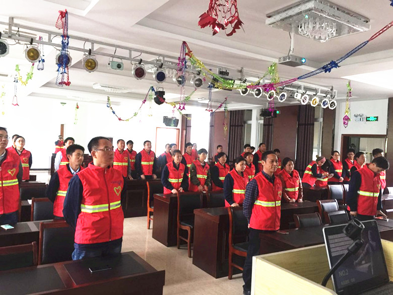 1697435802729943.jpg 慈善義工隊(duì)成立 (1).jpg