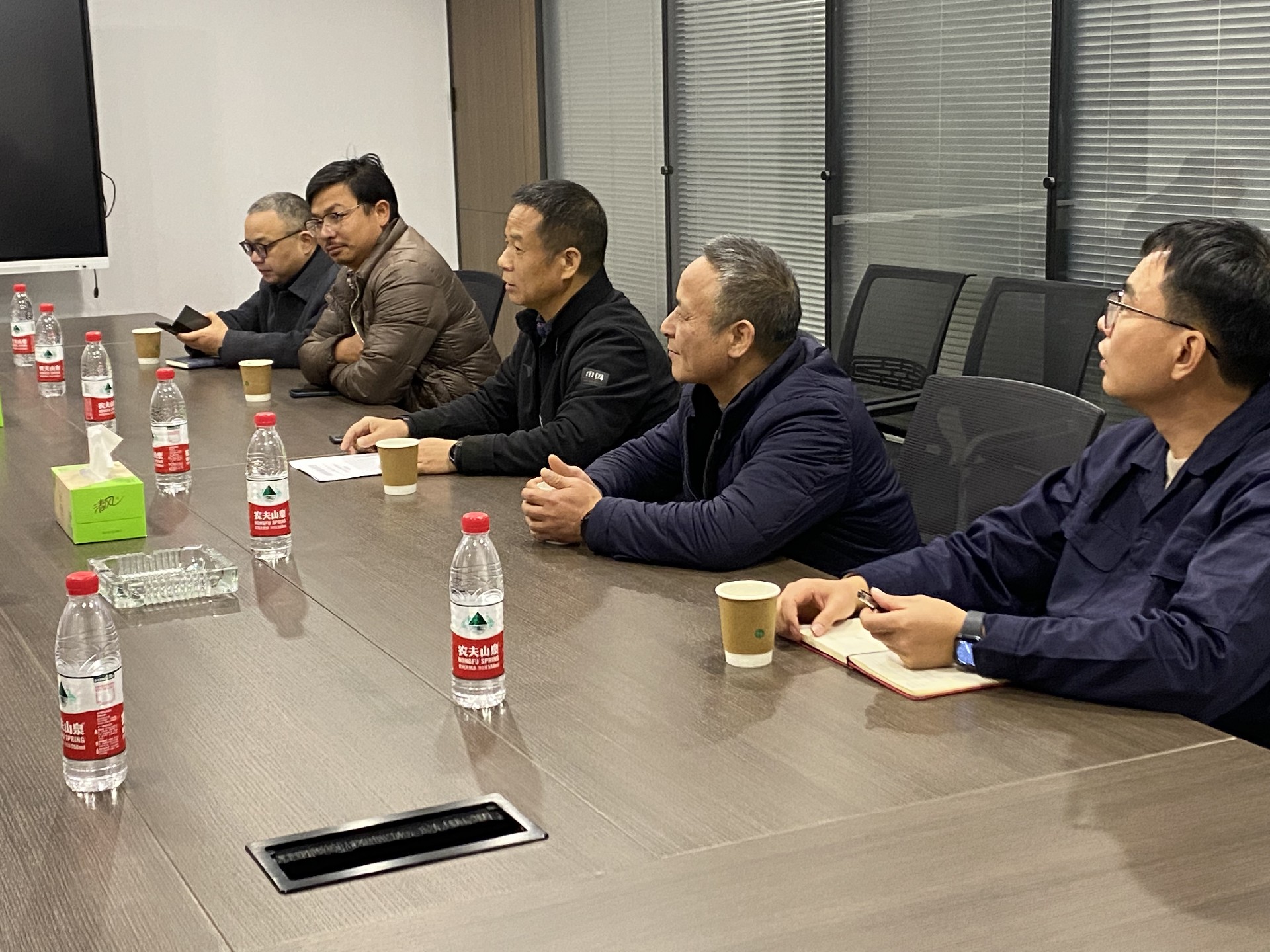 1708910929203631.jpg 1708910929203631.jpg