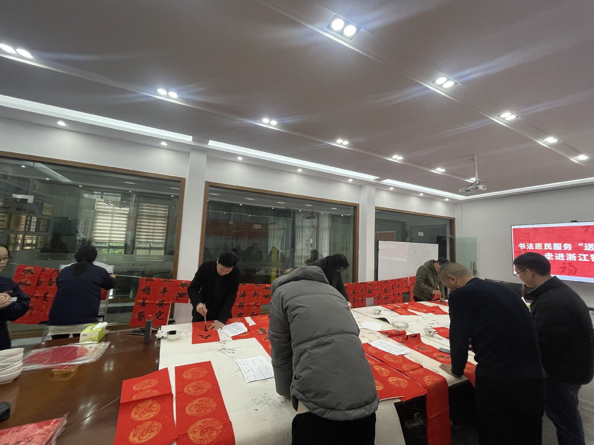 1708911700659891.jpg 1708911700659891.jpg