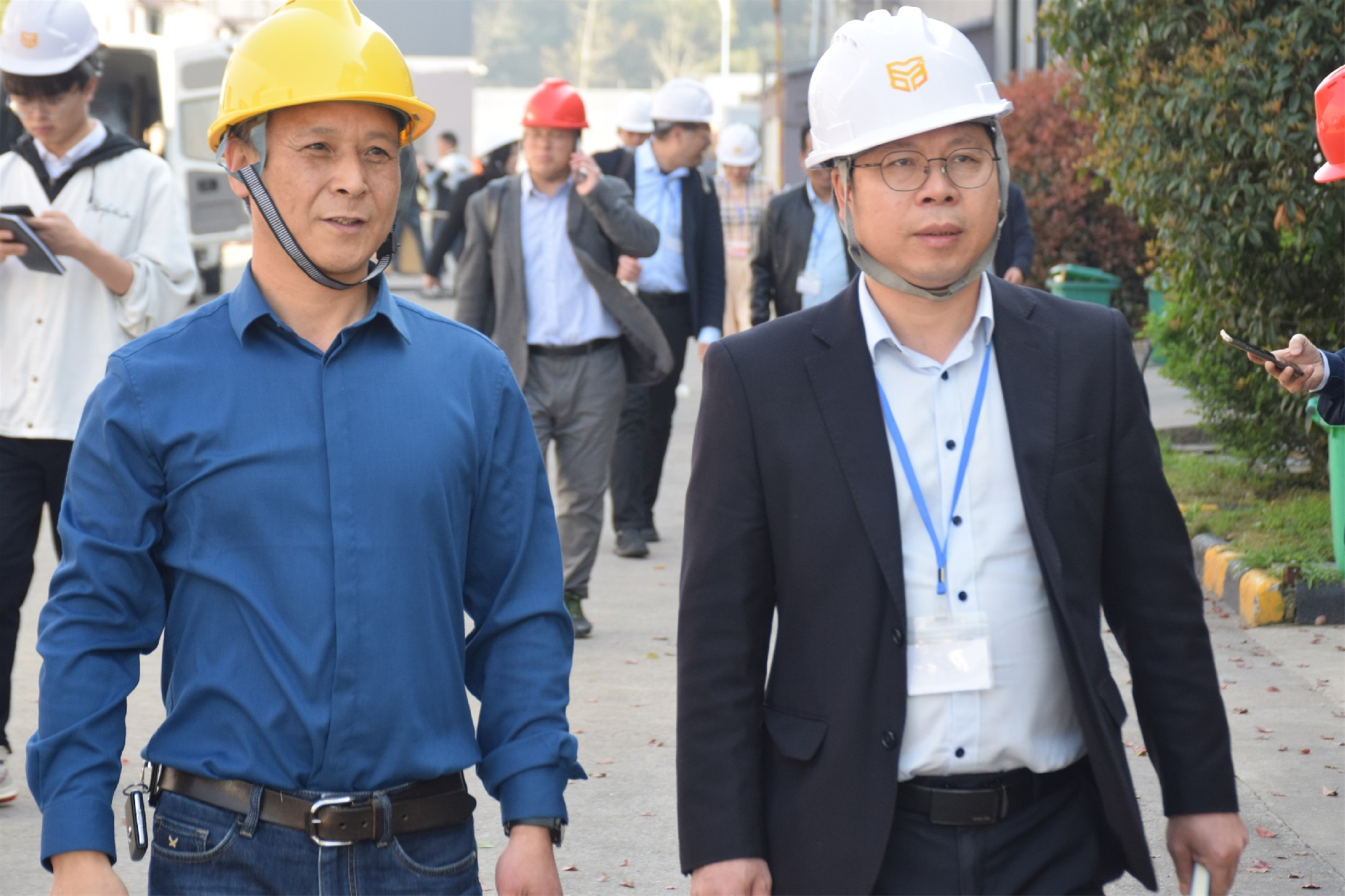 1713254678844315.jpg 1713254678844315.jpg