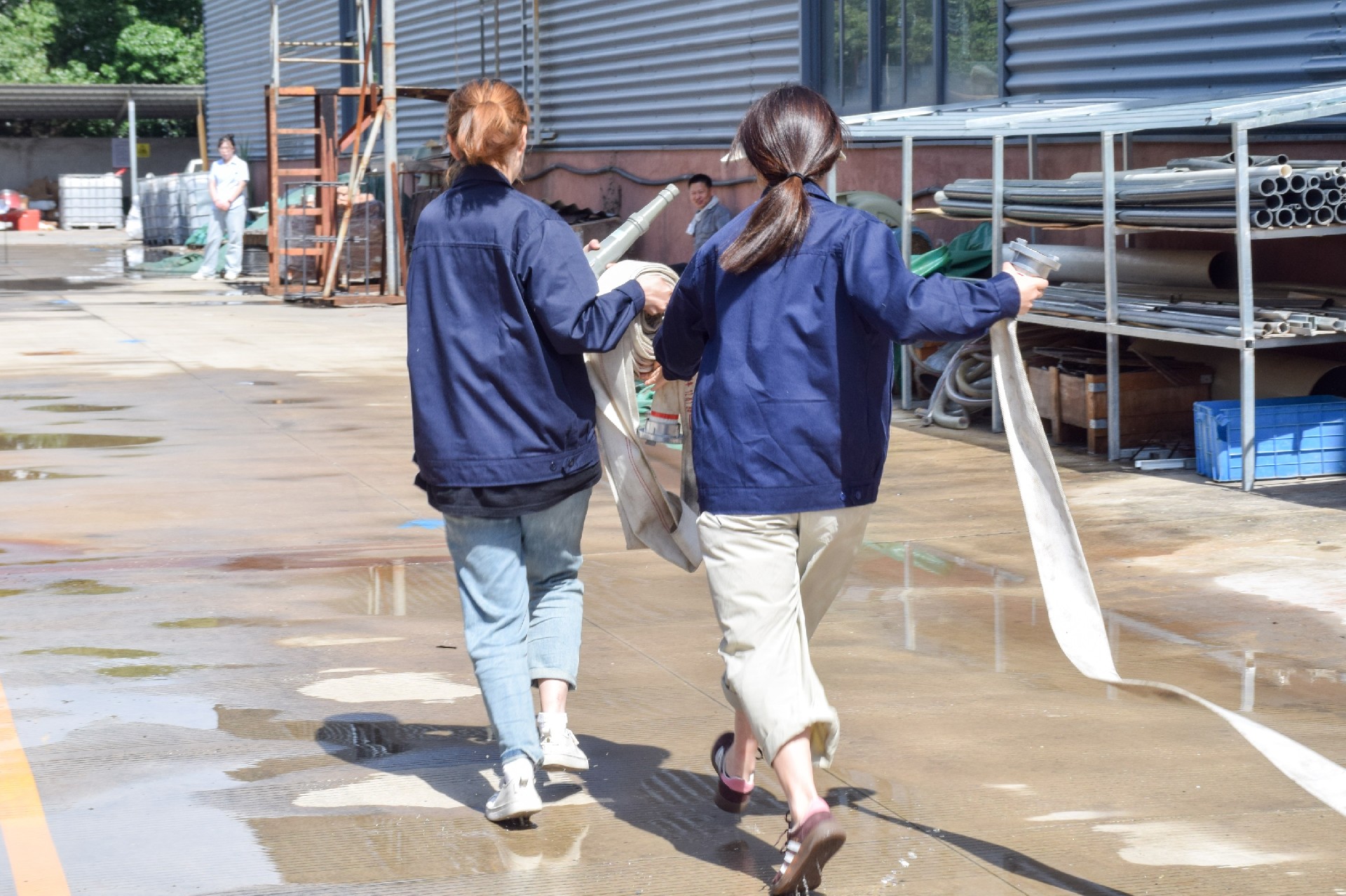 1718938043107622.jpg 1718938043107622.jpg