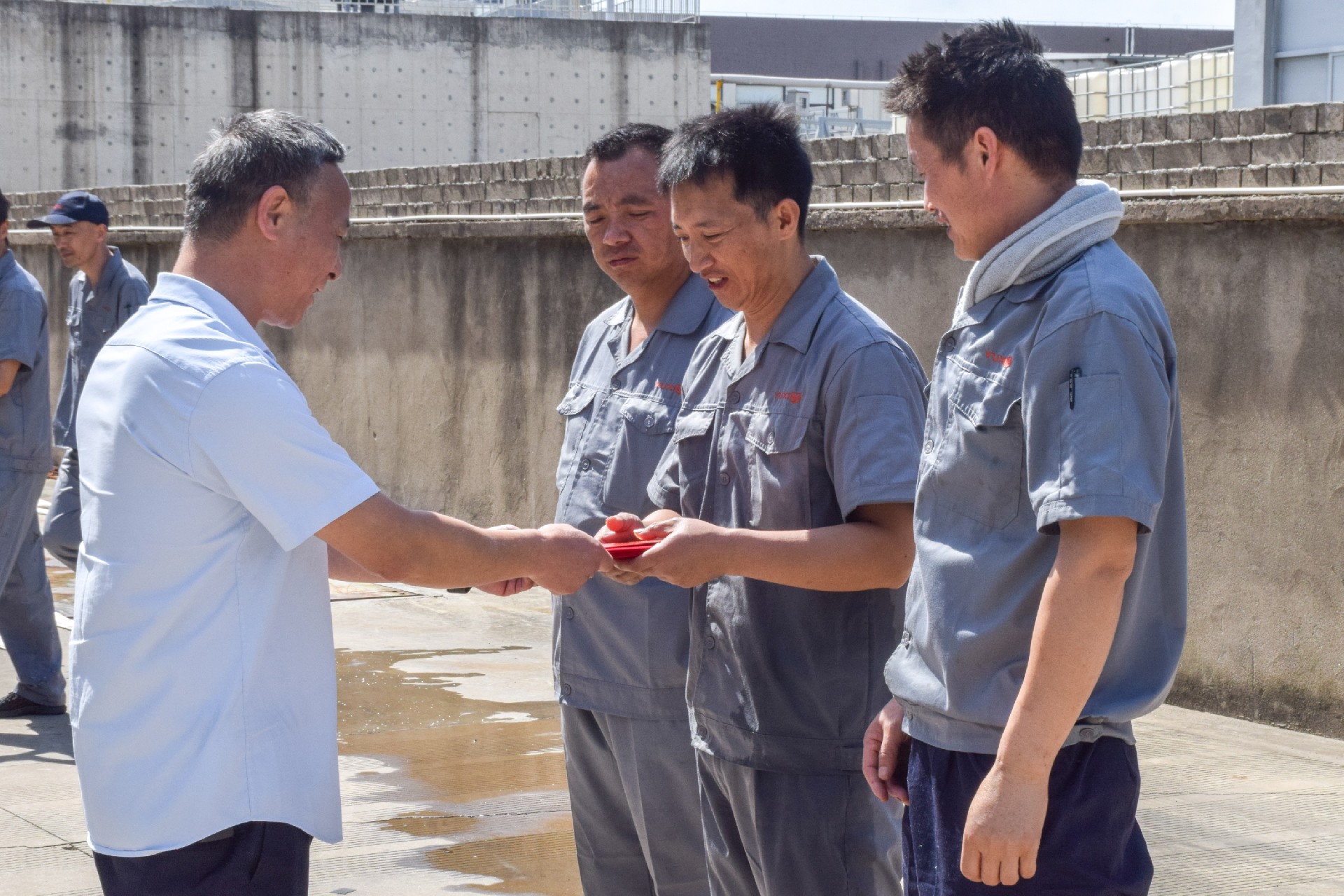 1718938276148227.jpg 1718938276148227.jpg