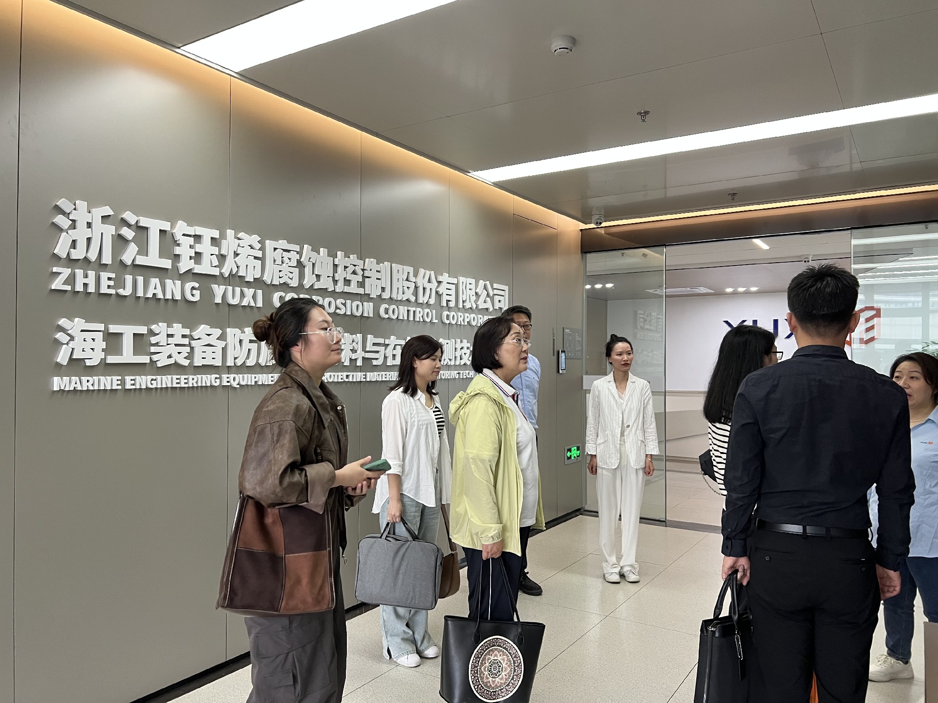 1718938857172953.jpg 1718938857172953.jpg