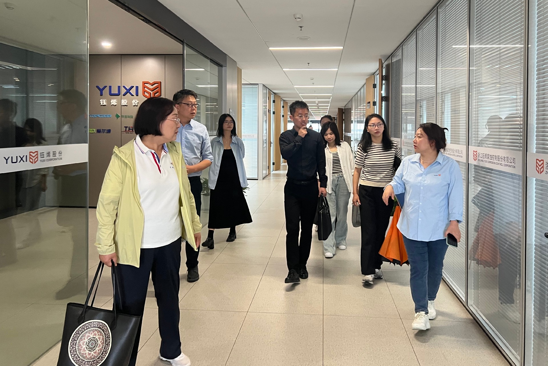 1718938873932681.jpg 1718938873932681.jpg