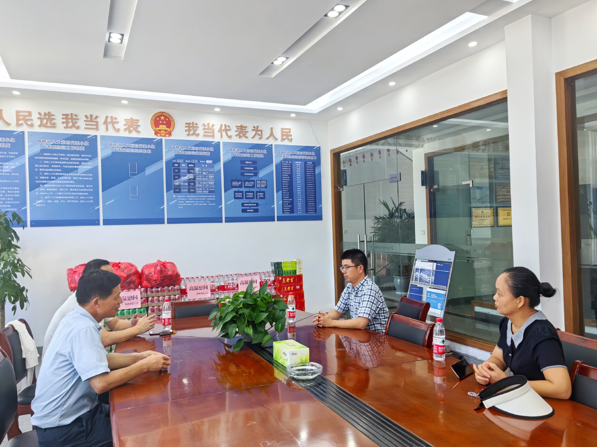 1722923437101909.jpg 1722923437101909.jpg