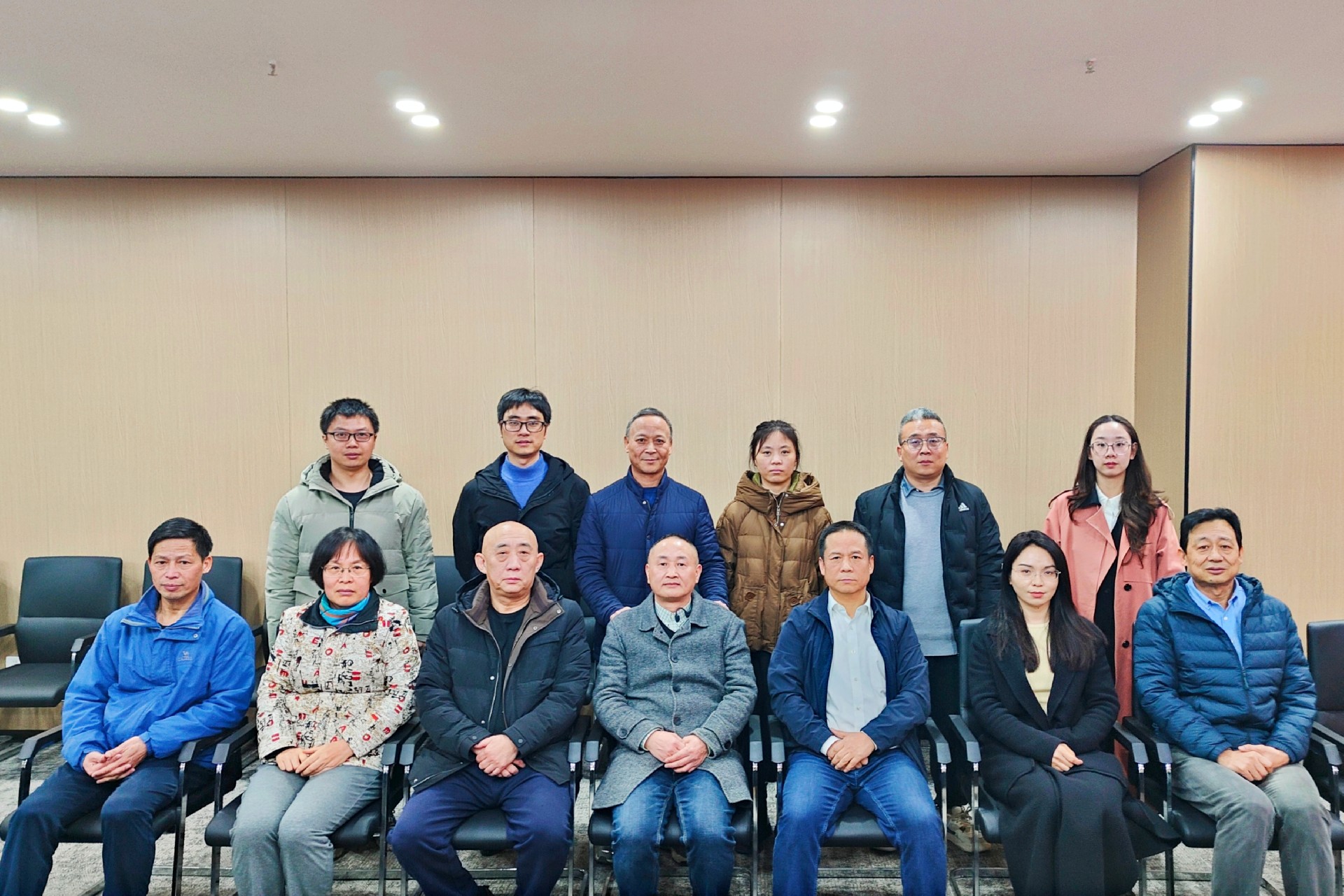 1734499931609413.jpg 1734499931609413.jpg